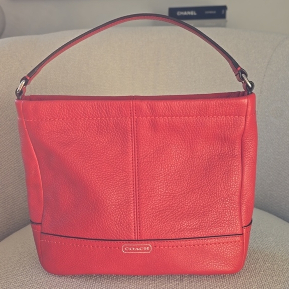 COACH Park Leather Handbag / Crossbody - Picture 2 of 12